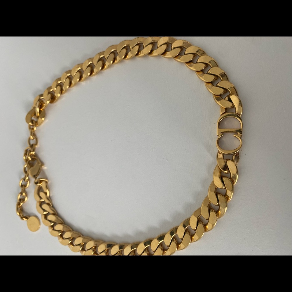 CHRISTIAN DIOR NECKLACE